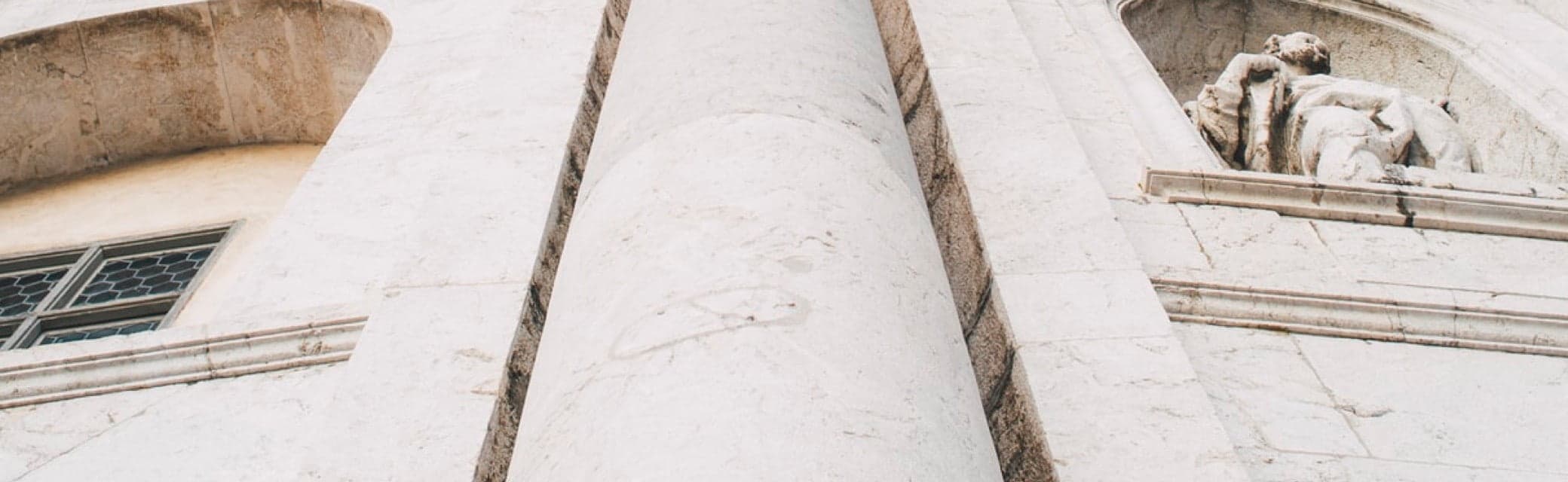 Помощь в решении административных дел в Вахрушево